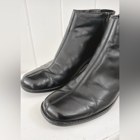 Unisa Leather Boots Chelsea Black Ankle Women 8.5 Chunky Minimal Minimalist - Picture 9 of 15